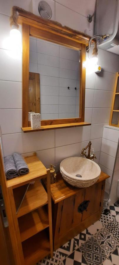 Apartments Mliko I Palenta Ražanac Kültér fotó