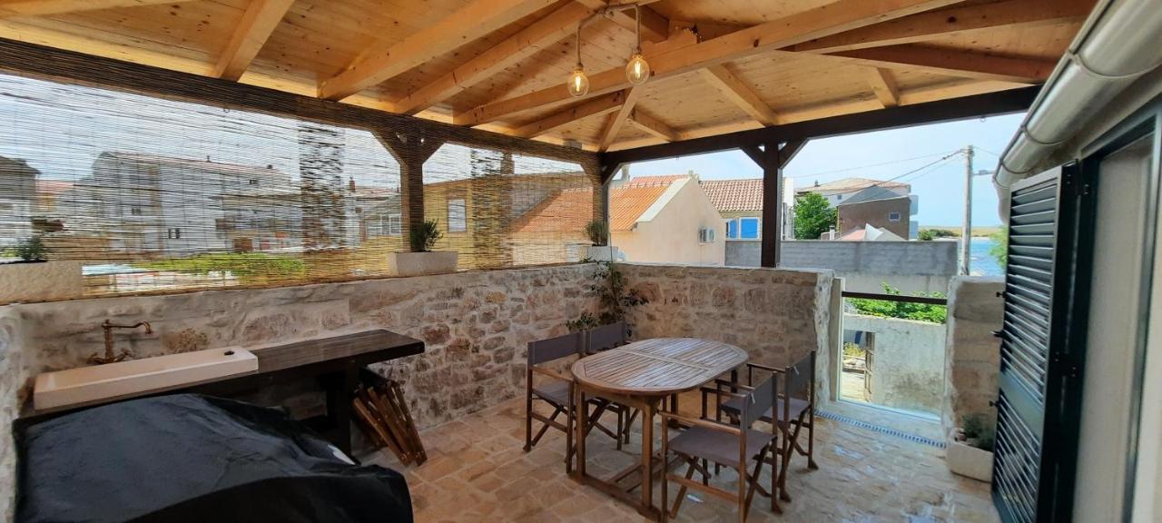 Apartments Mliko I Palenta Ražanac Kültér fotó