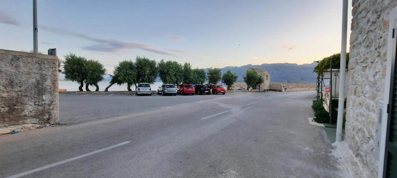 Apartments Mliko I Palenta Ražanac Kültér fotó