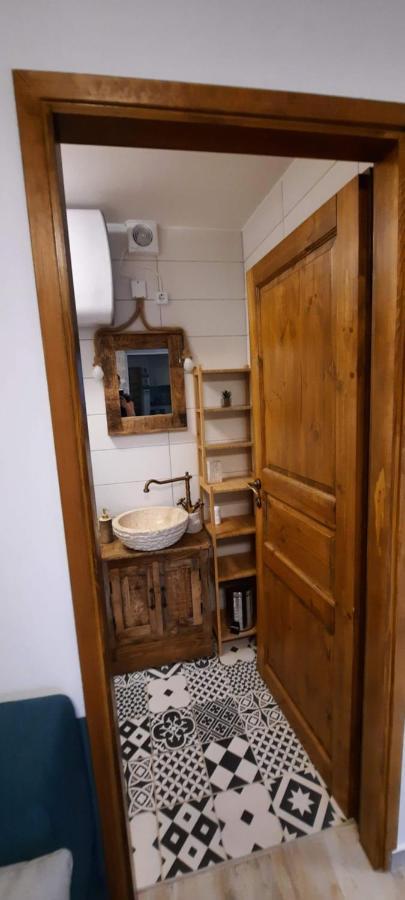 Apartments Mliko I Palenta Ražanac Kültér fotó